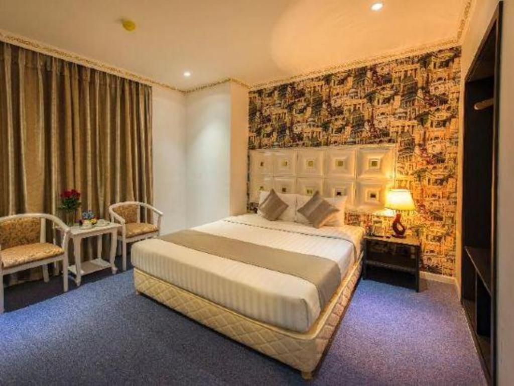 Golden Crown Hotel Saigon Хошимін Екстер'єр фото