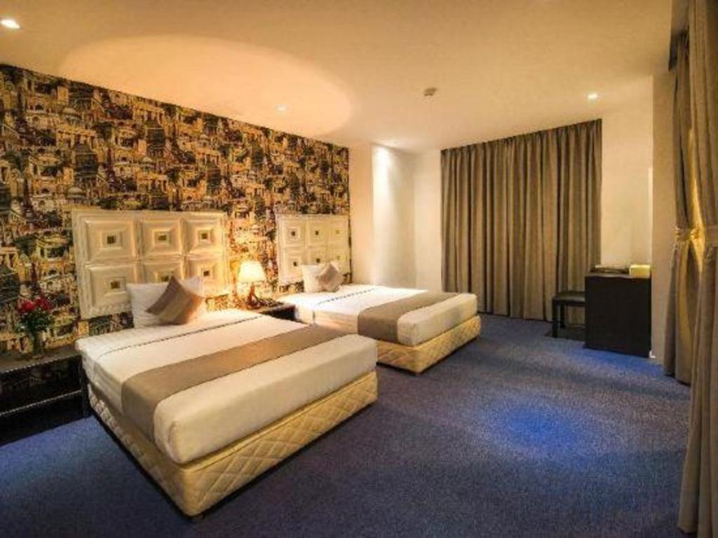 Golden Crown Hotel Saigon Хошимін Екстер'єр фото