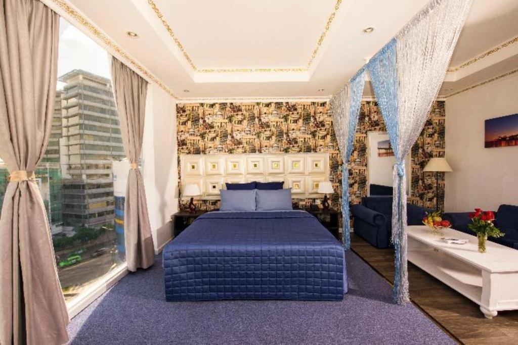 Golden Crown Hotel Saigon Хошимін Екстер'єр фото